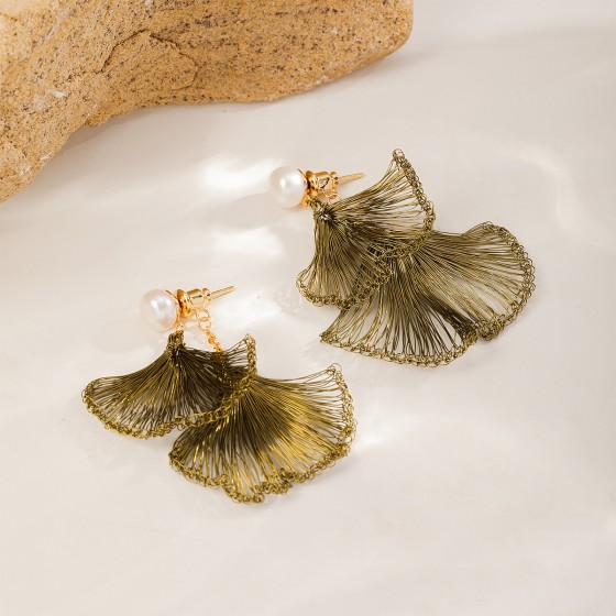 Handwoven Copper Wire Ginkgo Leaf Earrings – Original Luxe