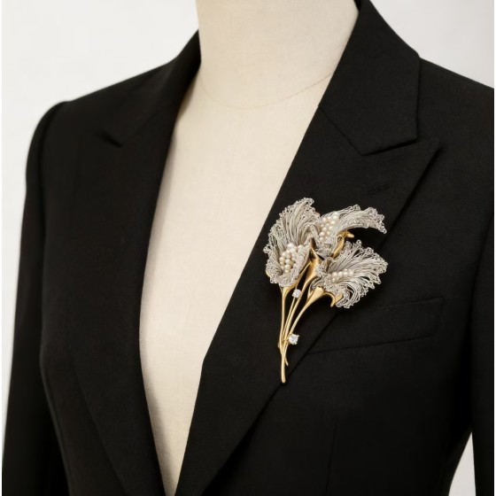 Luxe Trumpet Floral Brooch
